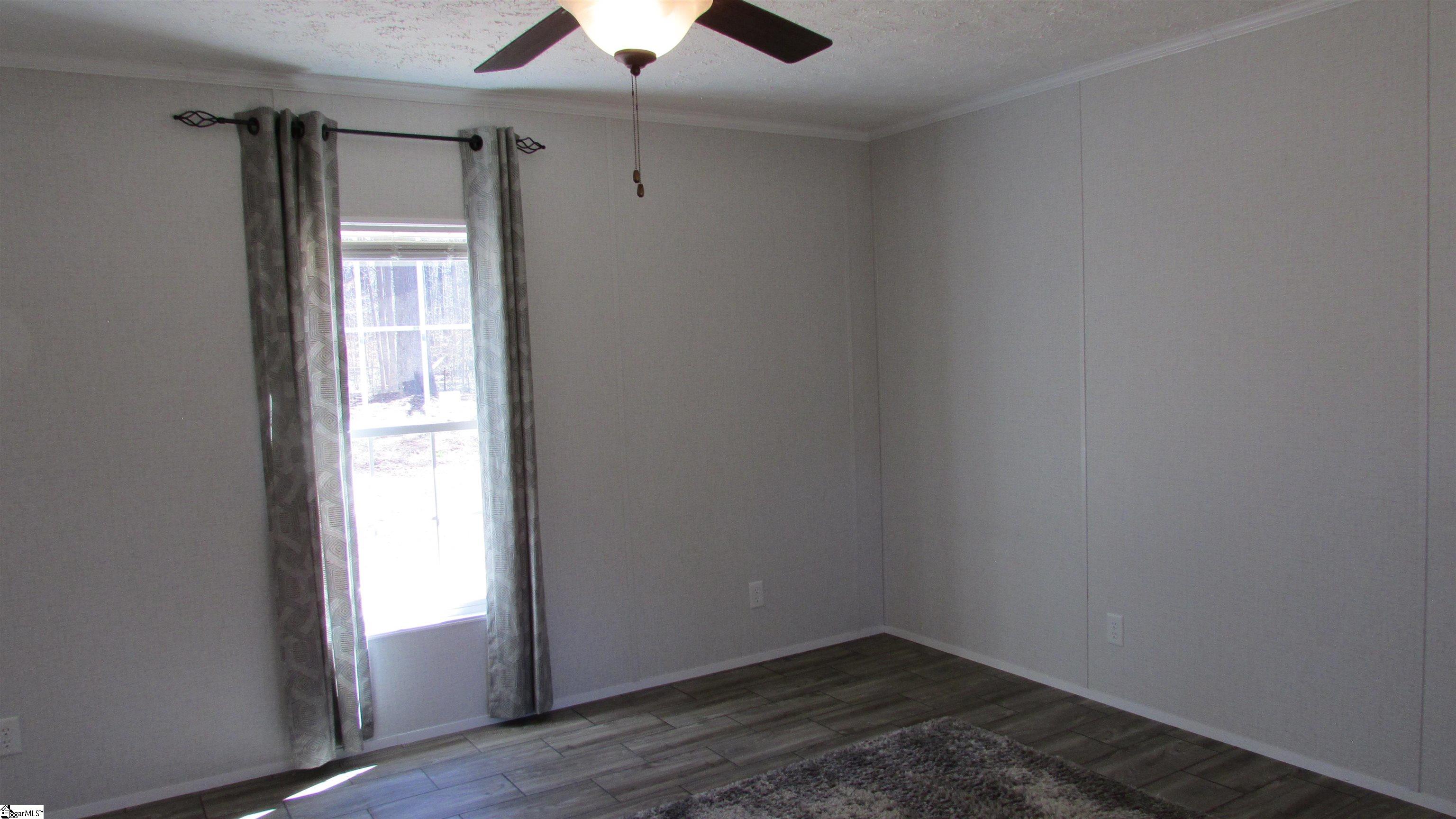 3236 State Rd S-30-309 Laurens, SC 29360 - Photo 4 of 20