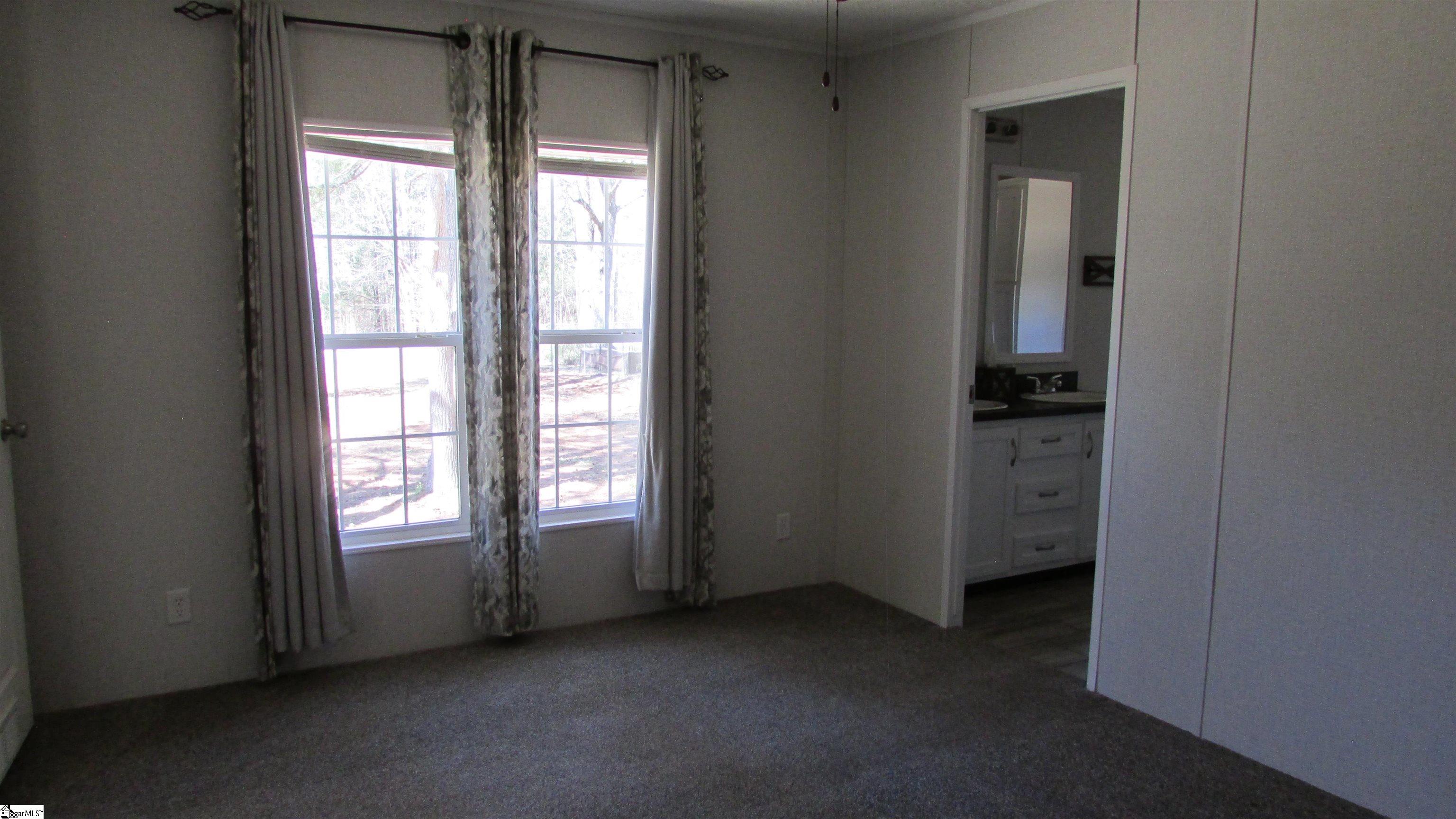 3236 State Rd S-30-309 Laurens, SC 29360 - Photo 9 of 20