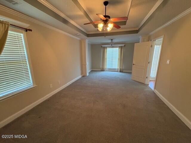 304 Stonebrook Circle Byron, GA 31008 - Photo 20 of 29 en empty room with windows and ceiling fan