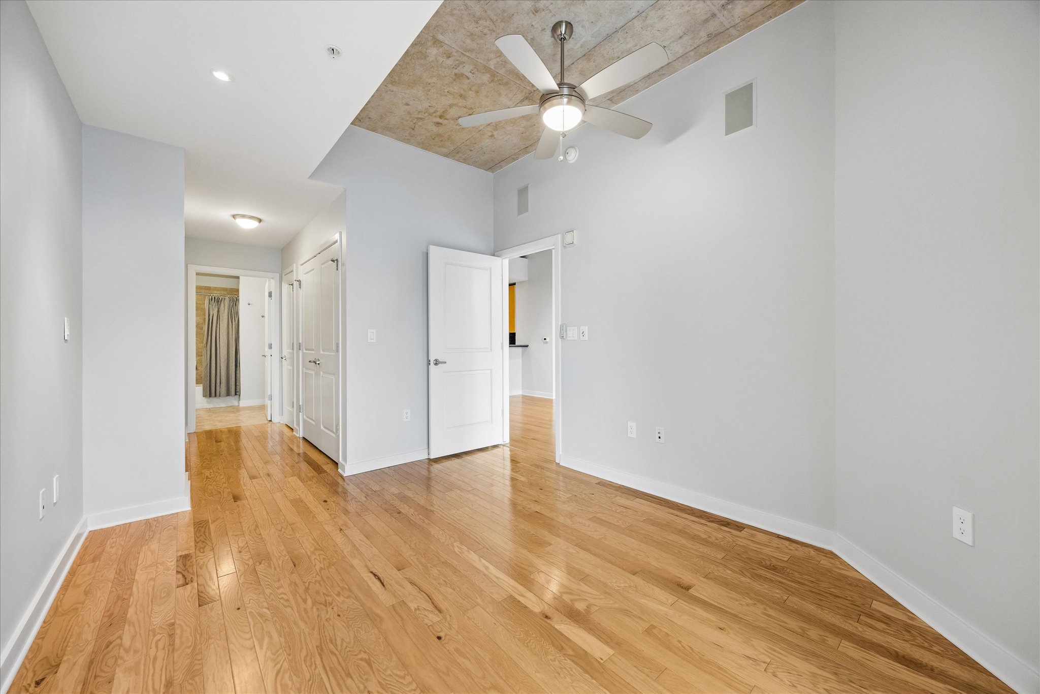 360 Nueces Street, Unit 2005 Austin, TX 78701 - Photo 13 of 35