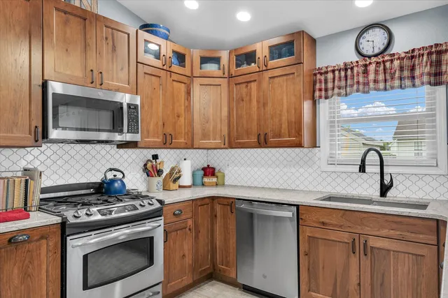 $300,000 | 510 Cedar Drive, St. Joseph, IL 61873