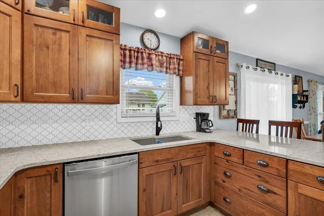 $300,000 | 510 Cedar Drive, St. Joseph, IL 61873