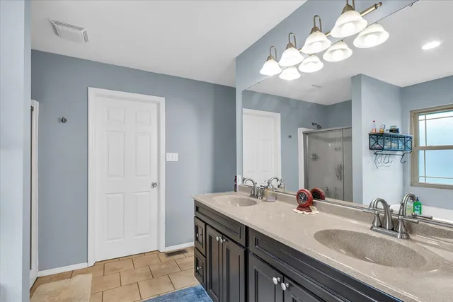 $300,000 | 510 Cedar Drive, St. Joseph, IL 61873