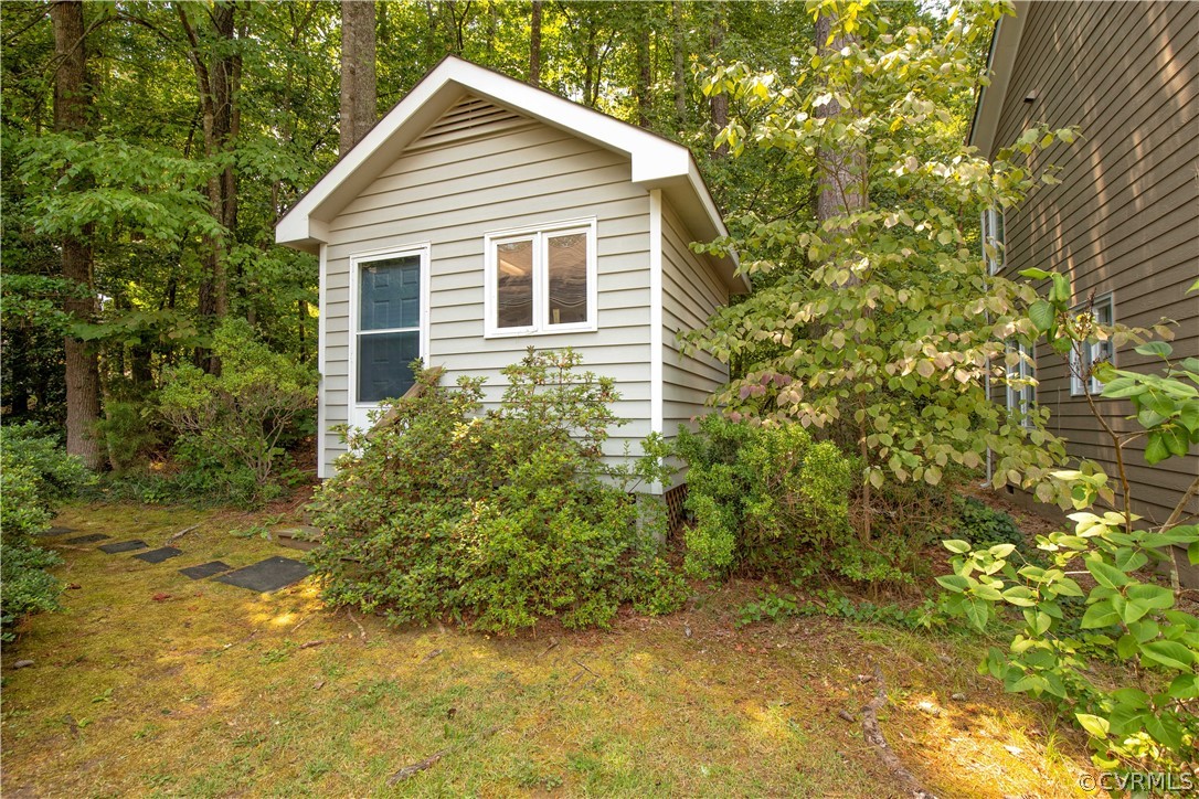 4608 Five Springs Road Midlothian, VA 23112 - Photo 3 of 28 Gallery Image 3