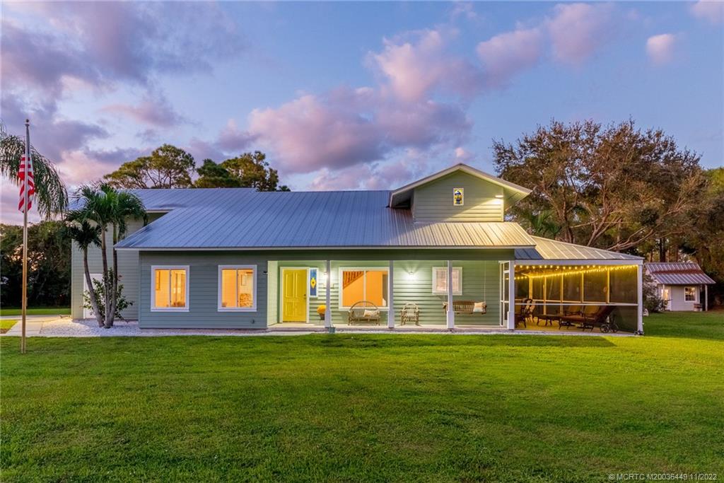 8721 Southwest Pitts Court Stuart, FL 34997 - Photo 2 of 50 Gallery Image 2