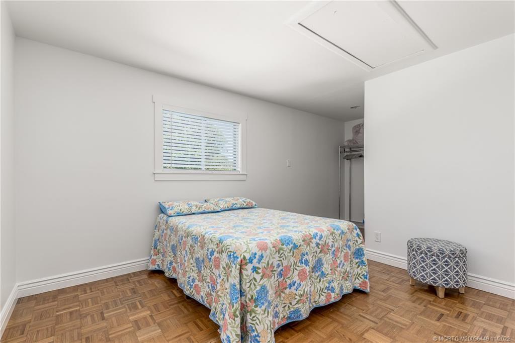8721 Southwest Pitts Court Stuart, FL 34997 - Photo 28 of 50 Gallery Image 28