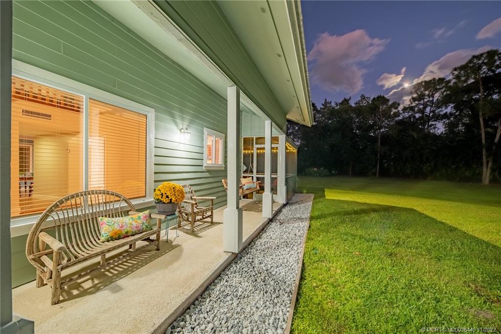 8721 Southwest Pitts Court Stuart, FL 34997 - Photo 3 of 50 Gallery Image 3