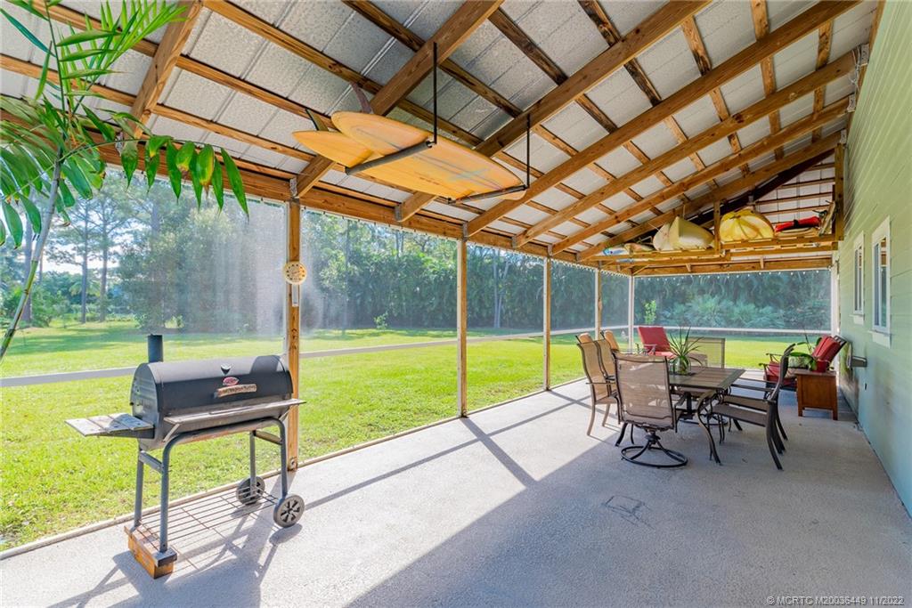 8721 Southwest Pitts Court Stuart, FL 34997 - Photo 32 of 50 Gallery Image 32