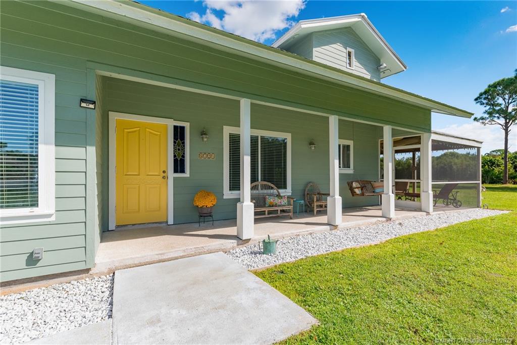 8721 Southwest Pitts Court Stuart, FL 34997 - Photo 6 of 50 Gallery Image 6