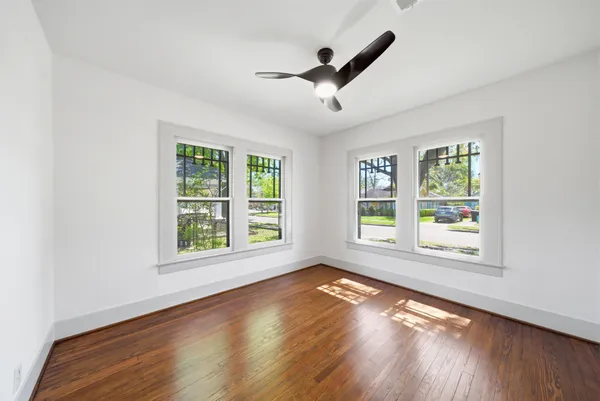 $2,850 | 1111 Winston Street, Houston, TX 77009