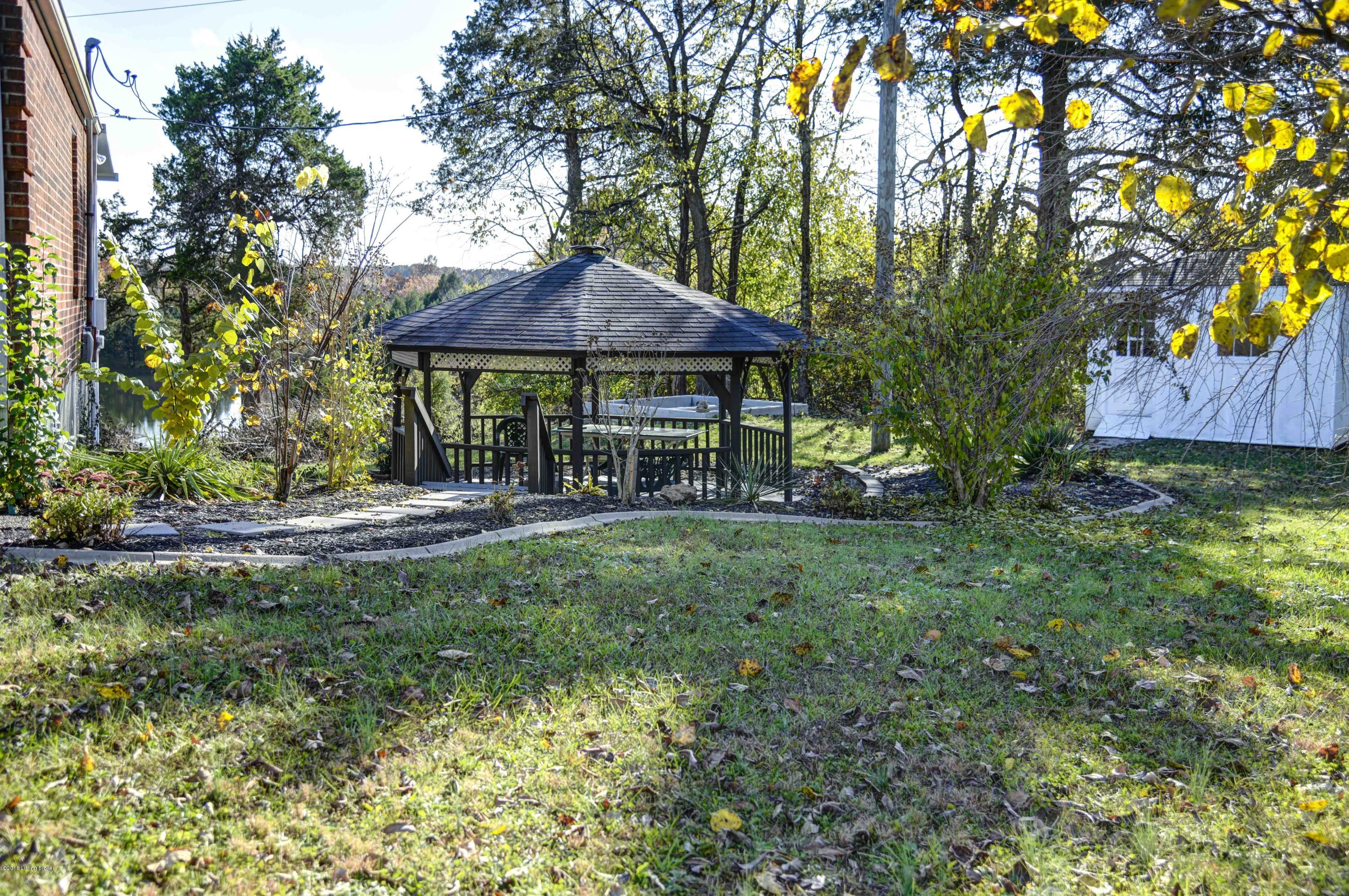 6208 Chenoweth Run Road Louisville, KY 40299 - Photo 49 of 61 BryceNov-40
