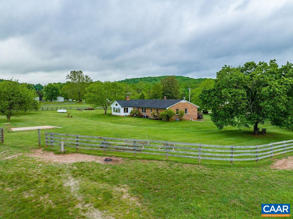 10306 James River Road Shipman, VA 22971 - Photo 19 of 64 Gallery Image 19