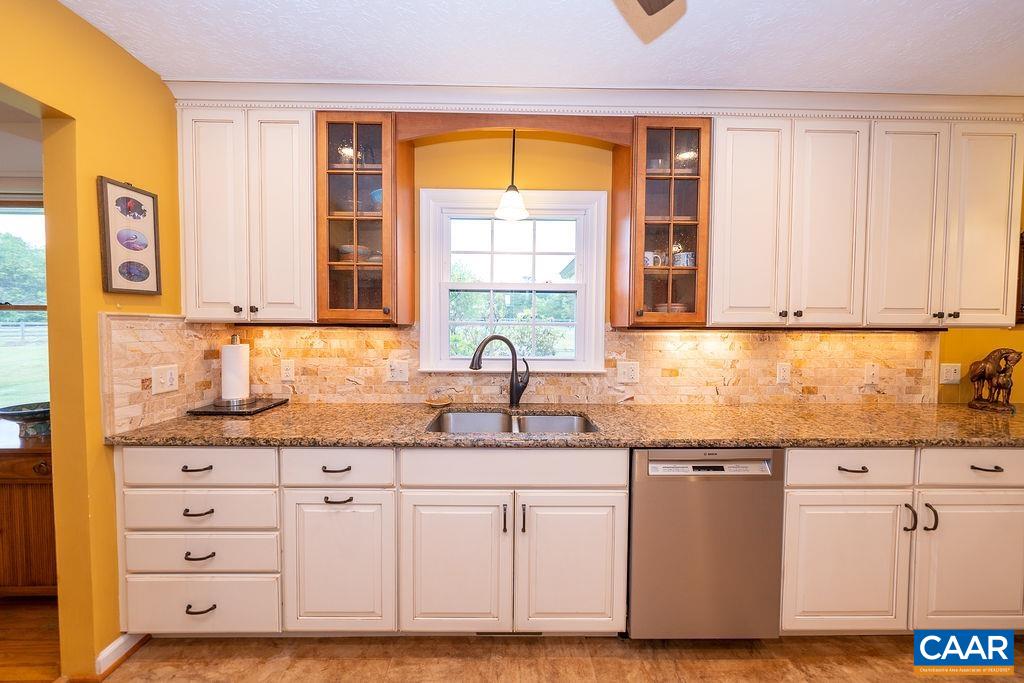10306 James River Road Shipman, VA 22971 - Photo 34 of 64 Gallery Image 34