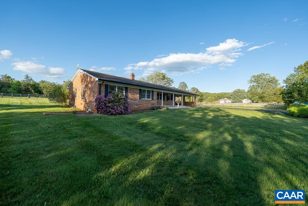 10306 James River Road Shipman, VA 22971 - Photo 7 of 64 Gallery Image 7