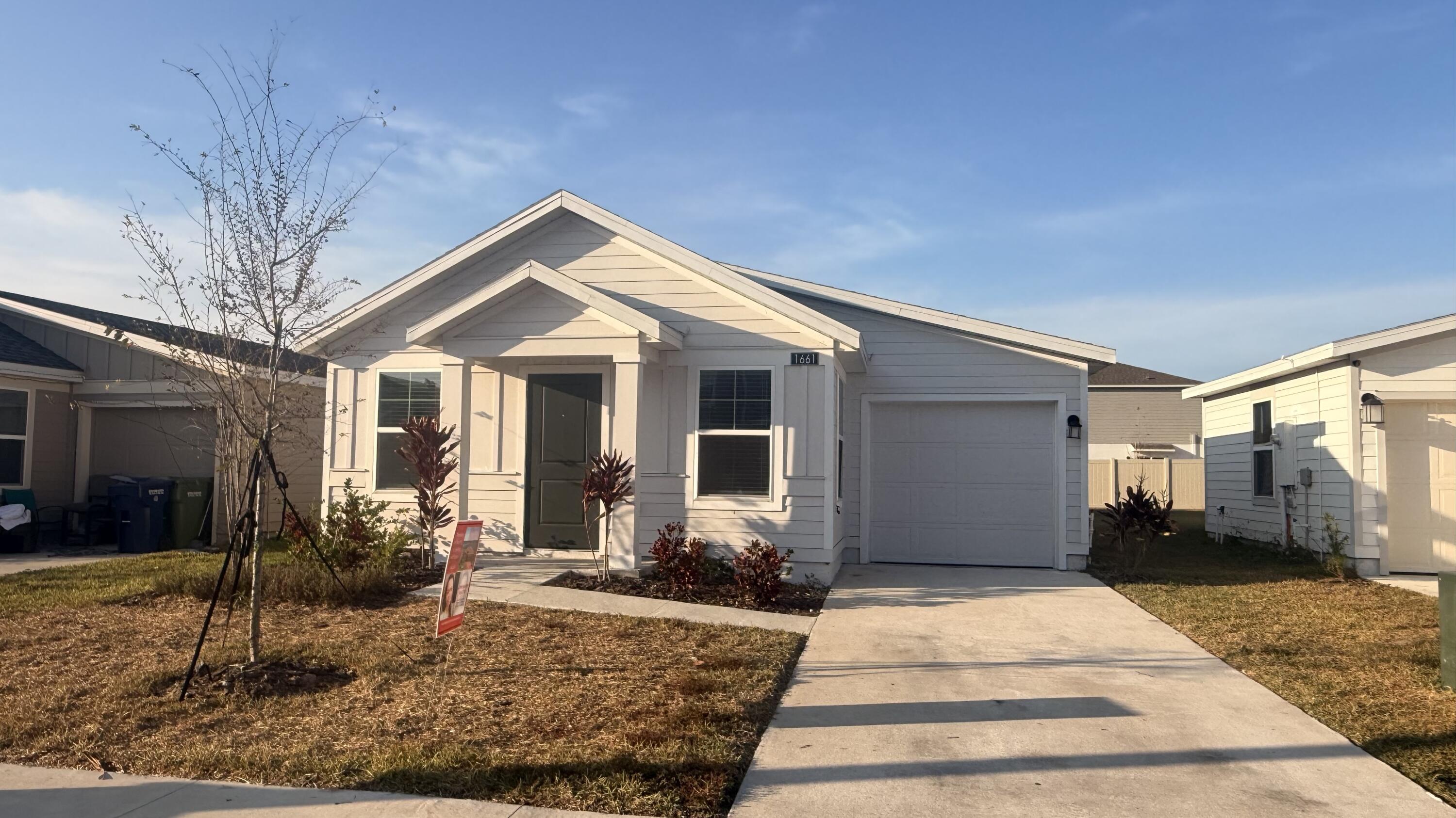 1661 Teagan Lane Lake Wales, FL 33859 - Photo 5 of 19 IMG_3200