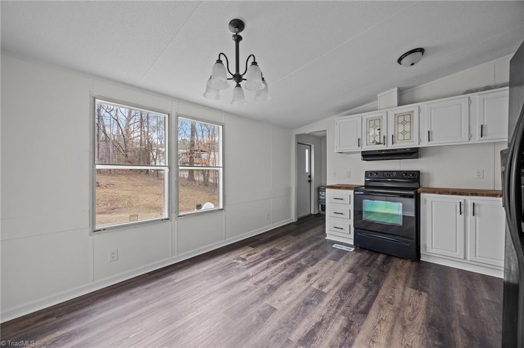 1360 Koonce Drive Trinity, NC 27370 - Photo 6 of 37 Kitchen space of the home.