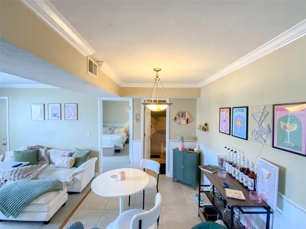 $1,350 | 455 Alt 19, Unit 246, Palm Harbor, FL 34683