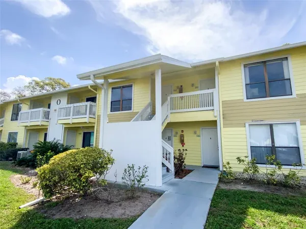 $1,350 | 455 Alt 19, Unit 246, Palm Harbor, FL 34683