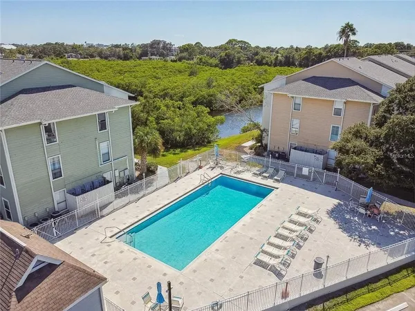 $1,350 | 455 Alt 19, Unit 246, Palm Harbor, FL 34683