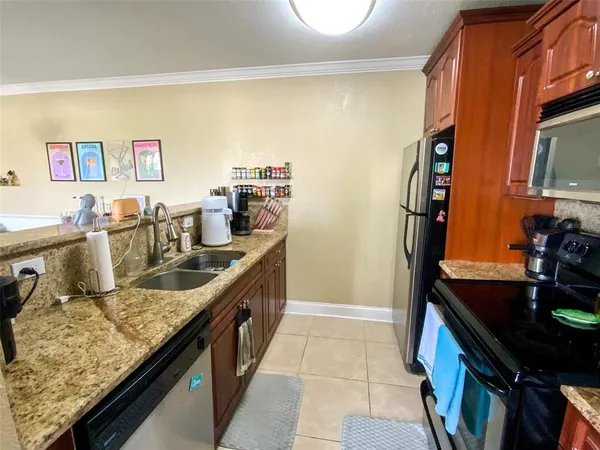 $1,350 | 455 Alt 19, Unit 246, Palm Harbor, FL 34683