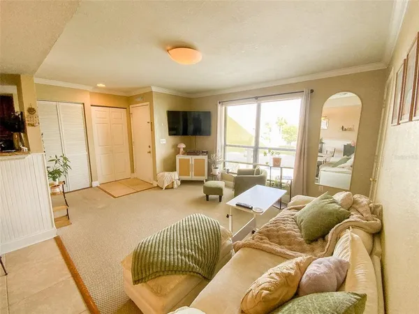 $1,350 | 455 Alt 19, Unit 246, Palm Harbor, FL 34683