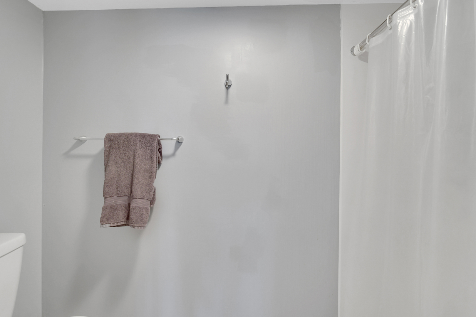 690 Chandler Road, Unit 302 Gurnee, IL 60031 - Photo 25 of 42 Gallery Image 25
