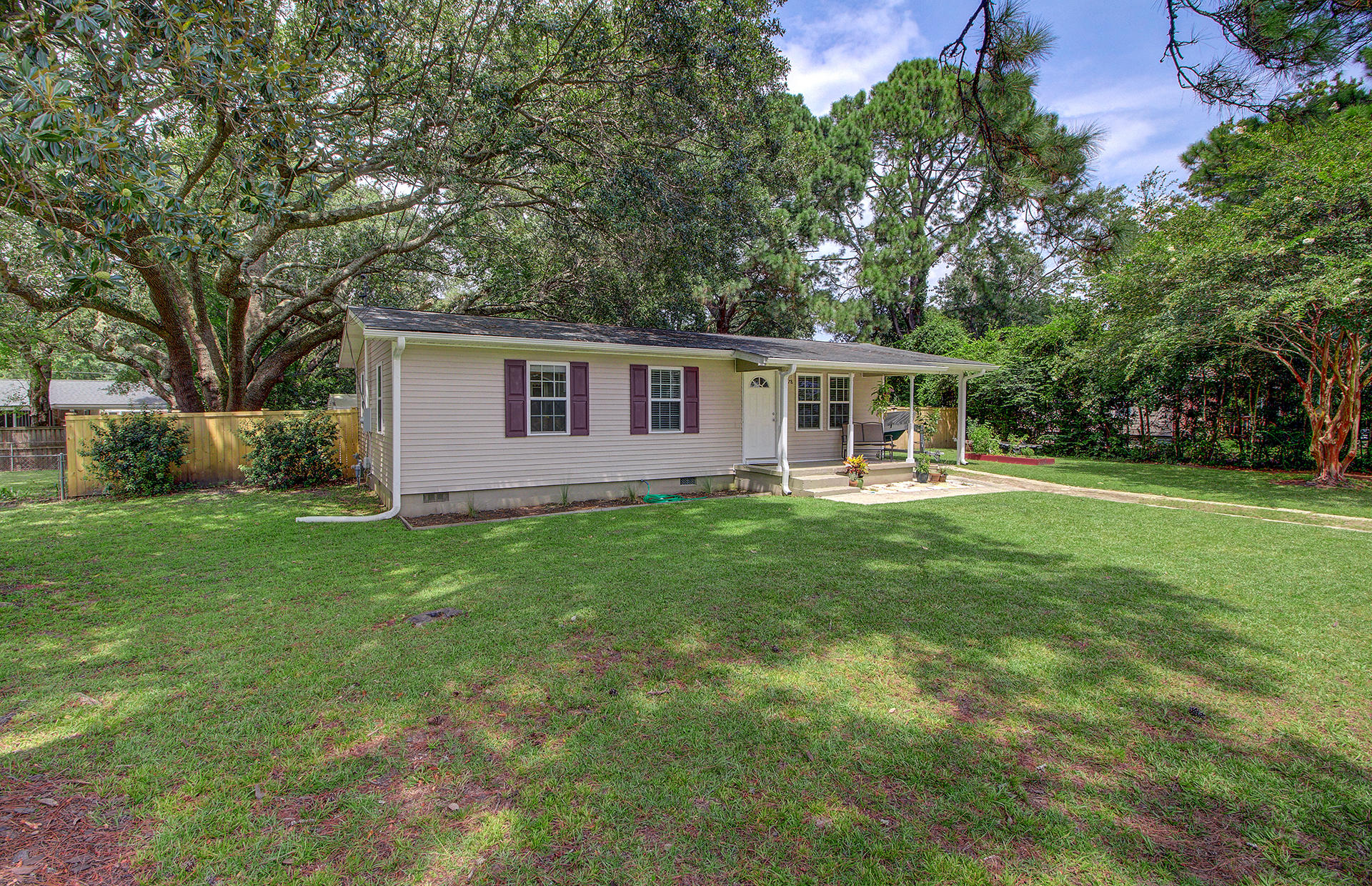 1678 Mepkin Road Charleston, SC 29407 - Photo 3 of 32 3