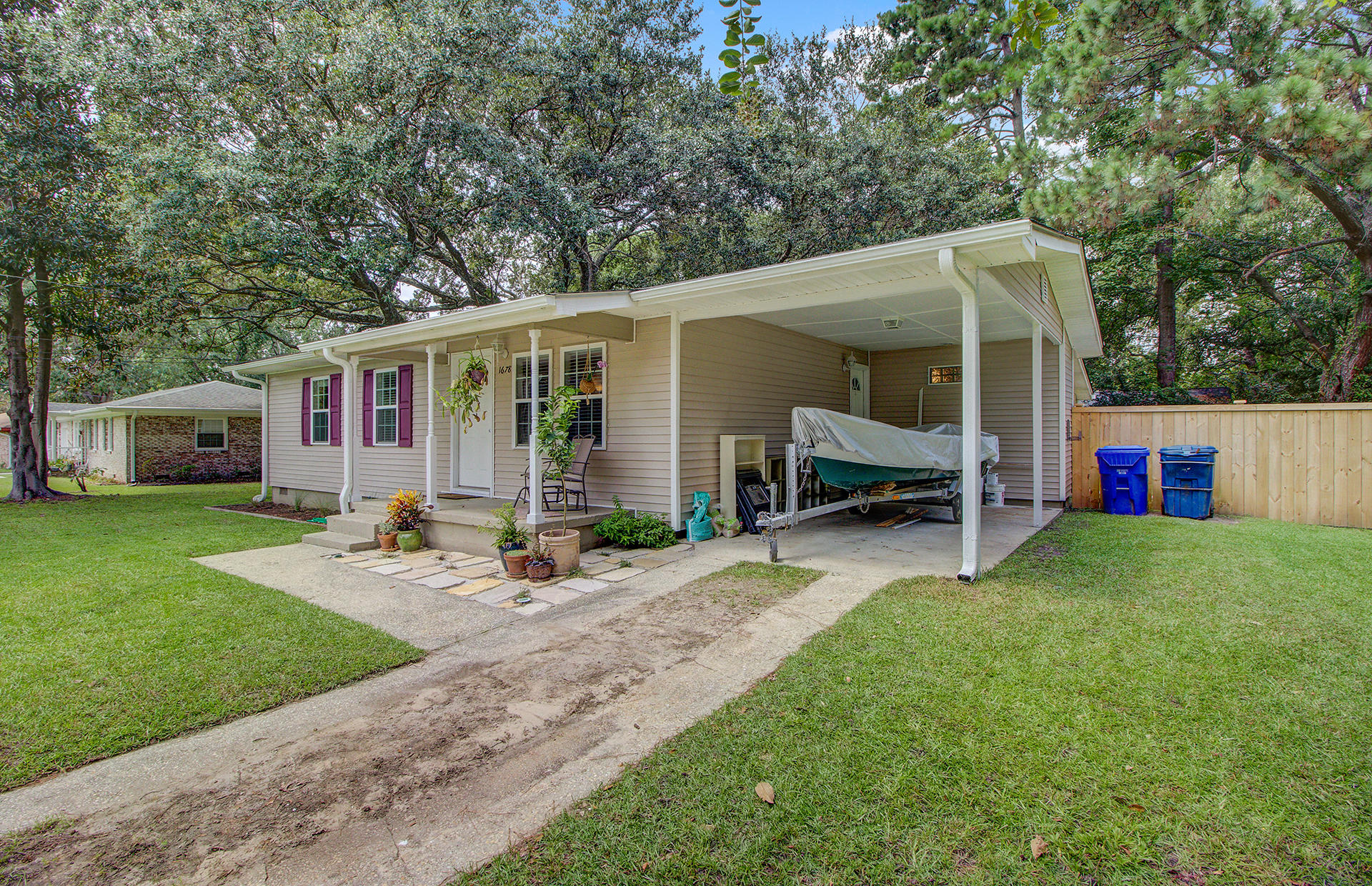 1678 Mepkin Road Charleston, SC 29407 - Photo 5 of 32 5