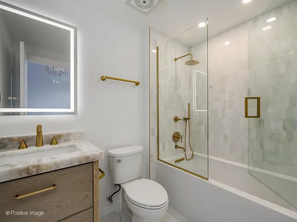 $3,488,000 | 9280 Cascade Circle, Burr Ridge, IL 60527