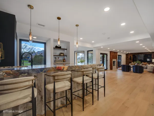 $3,488,000 | 9280 Cascade Circle, Burr Ridge, IL 60527