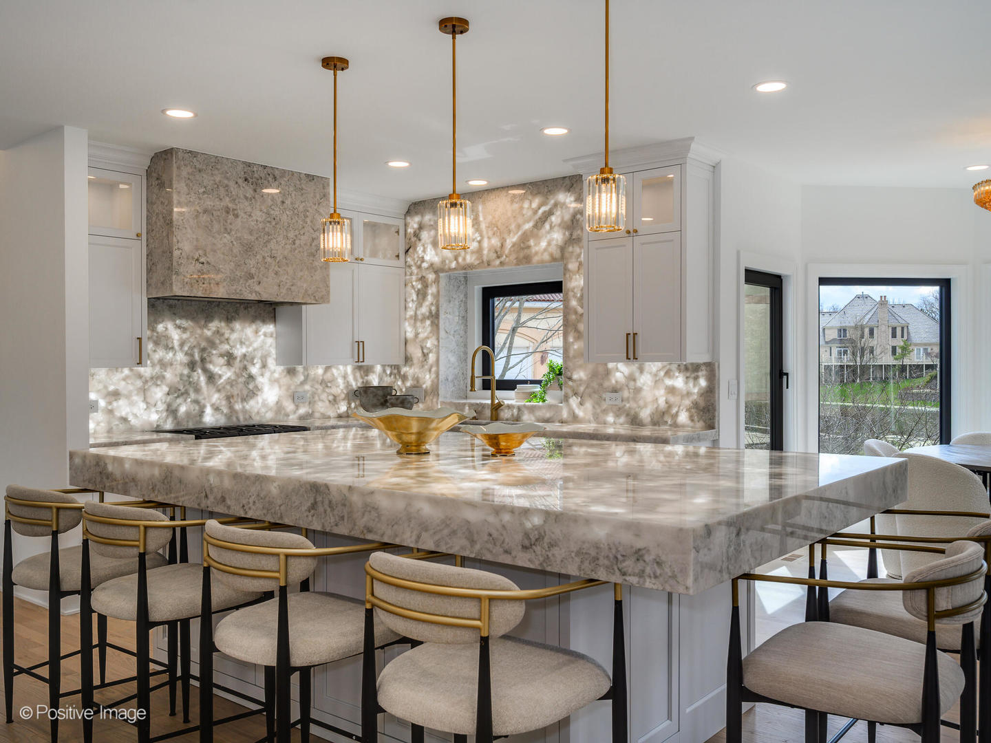 9280 Cascade Circle Burr Ridge, IL 60527 - Photo 4 of 53