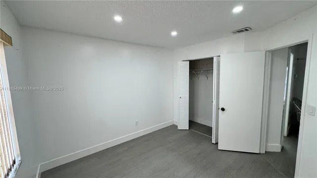 $385,000 | 2531 West 60th Place, Unit 10518, Hialeah, FL 33016