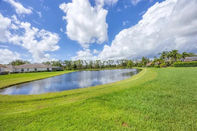 $1,125,000 | 7627 Partridge St Circle, Bradenton, FL 34202