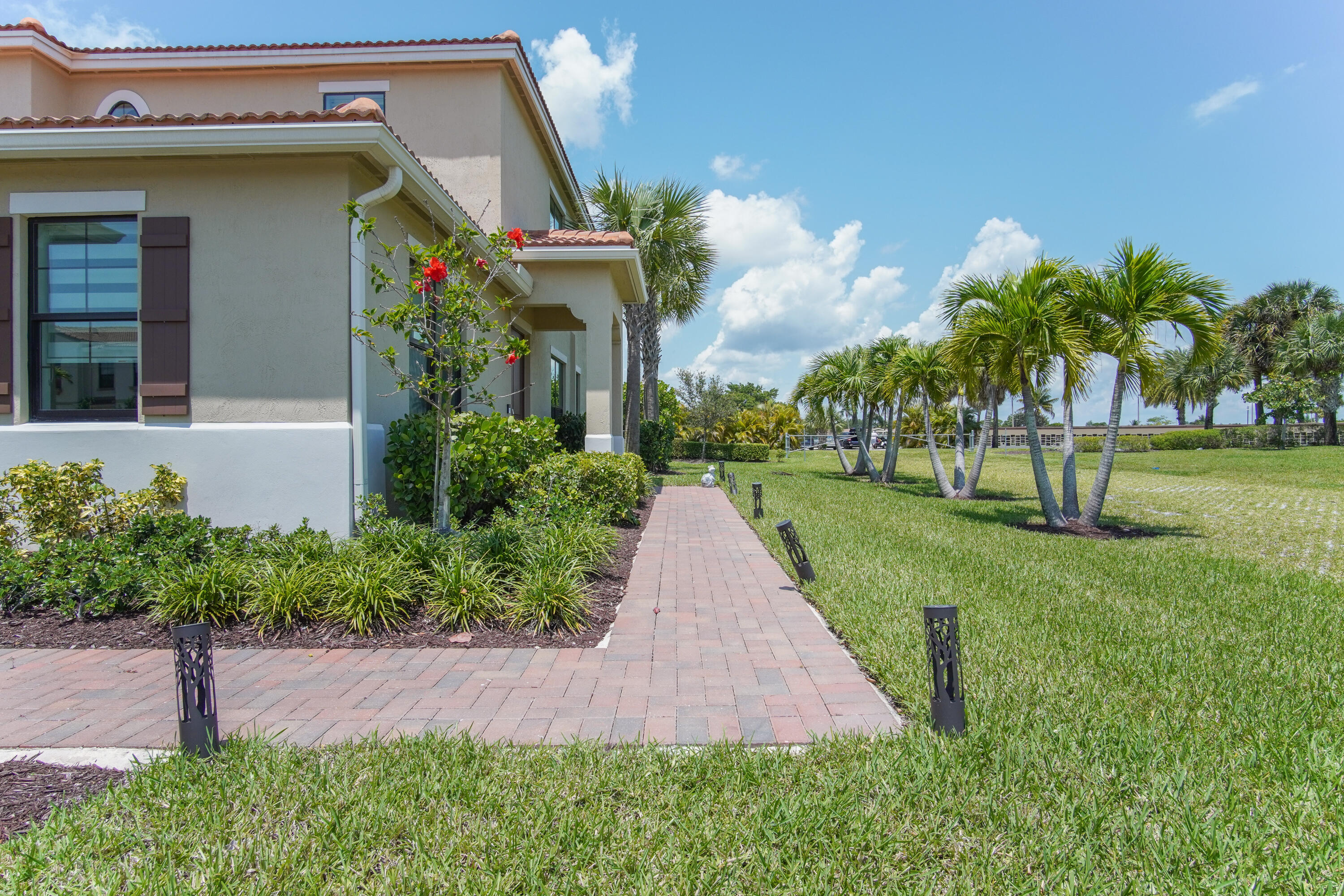 10057 Brickhill Drive Boca Raton, FL 33428 - Photo 3 of 67 10057 Brickhill Dr-44