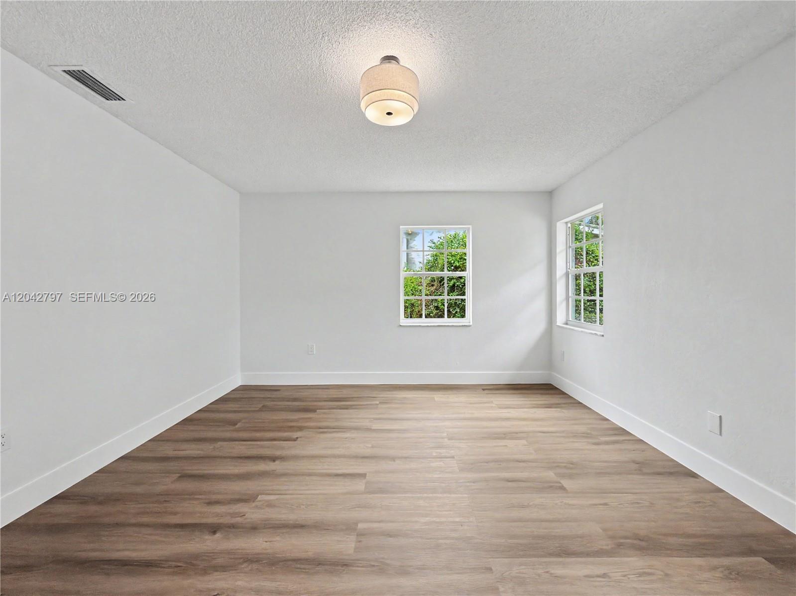 10262 Southwest 127th Place Miami, FL 33186 - Photo 21 of 29