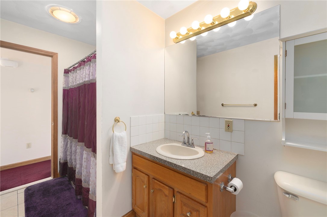 76 Moorefield Street Providence, RI 02909 - Photo 11 of 41
