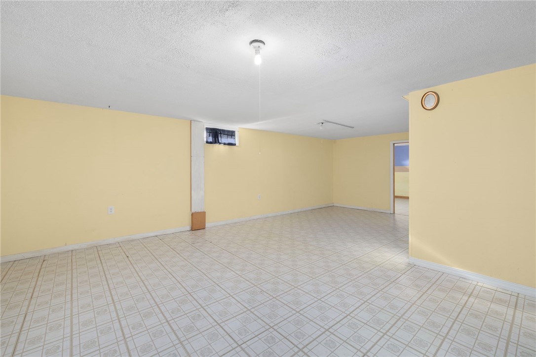 76 Moorefield Street Providence, RI 02909 - Photo 28 of 41
