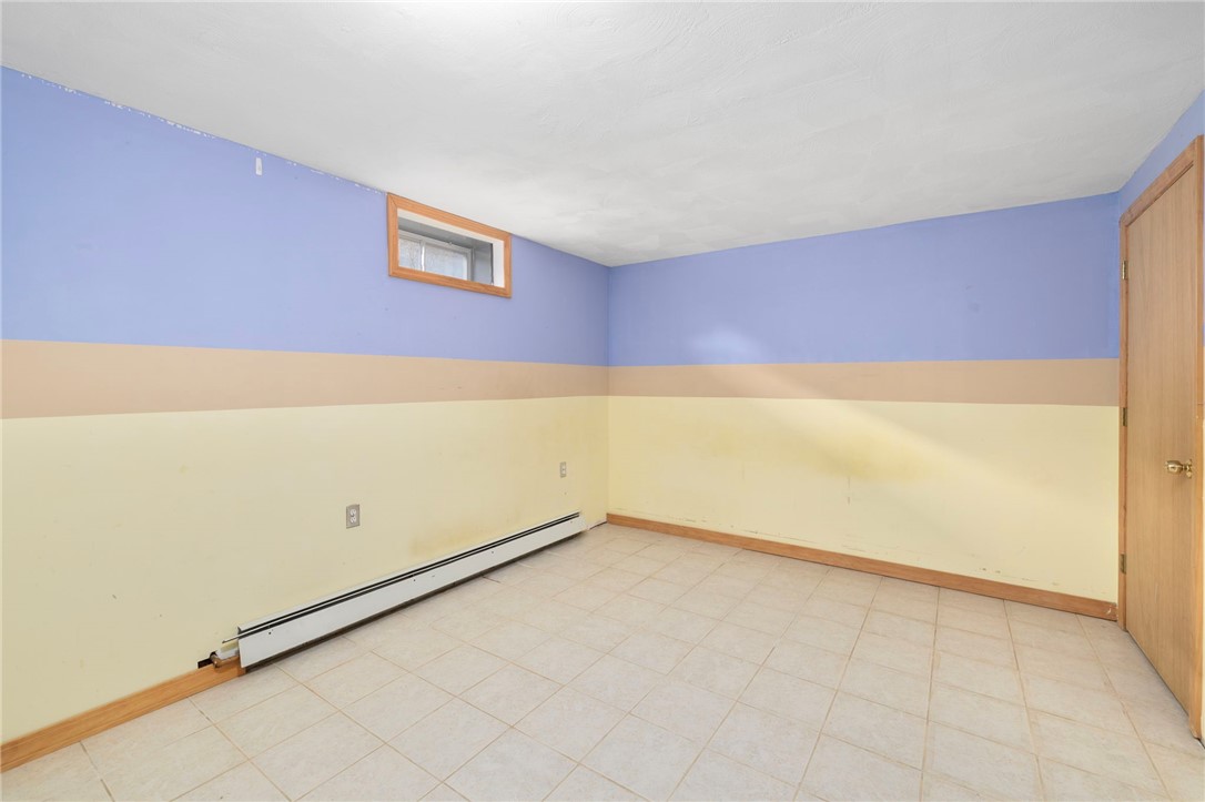 76 Moorefield Street Providence, RI 02909 - Photo 31 of 41