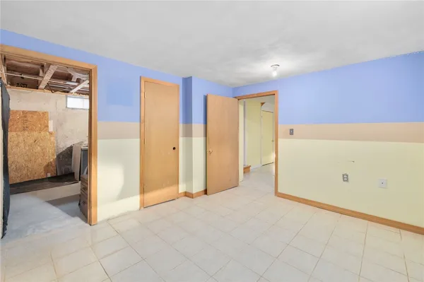 $360,000 | 76 Moorefield Street, Providence, RI 02909