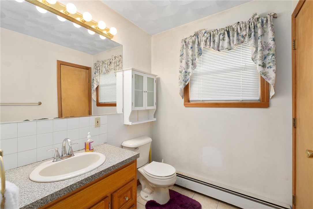 76 Moorefield Street Providence, RI 02909 - Photo 10 of 41