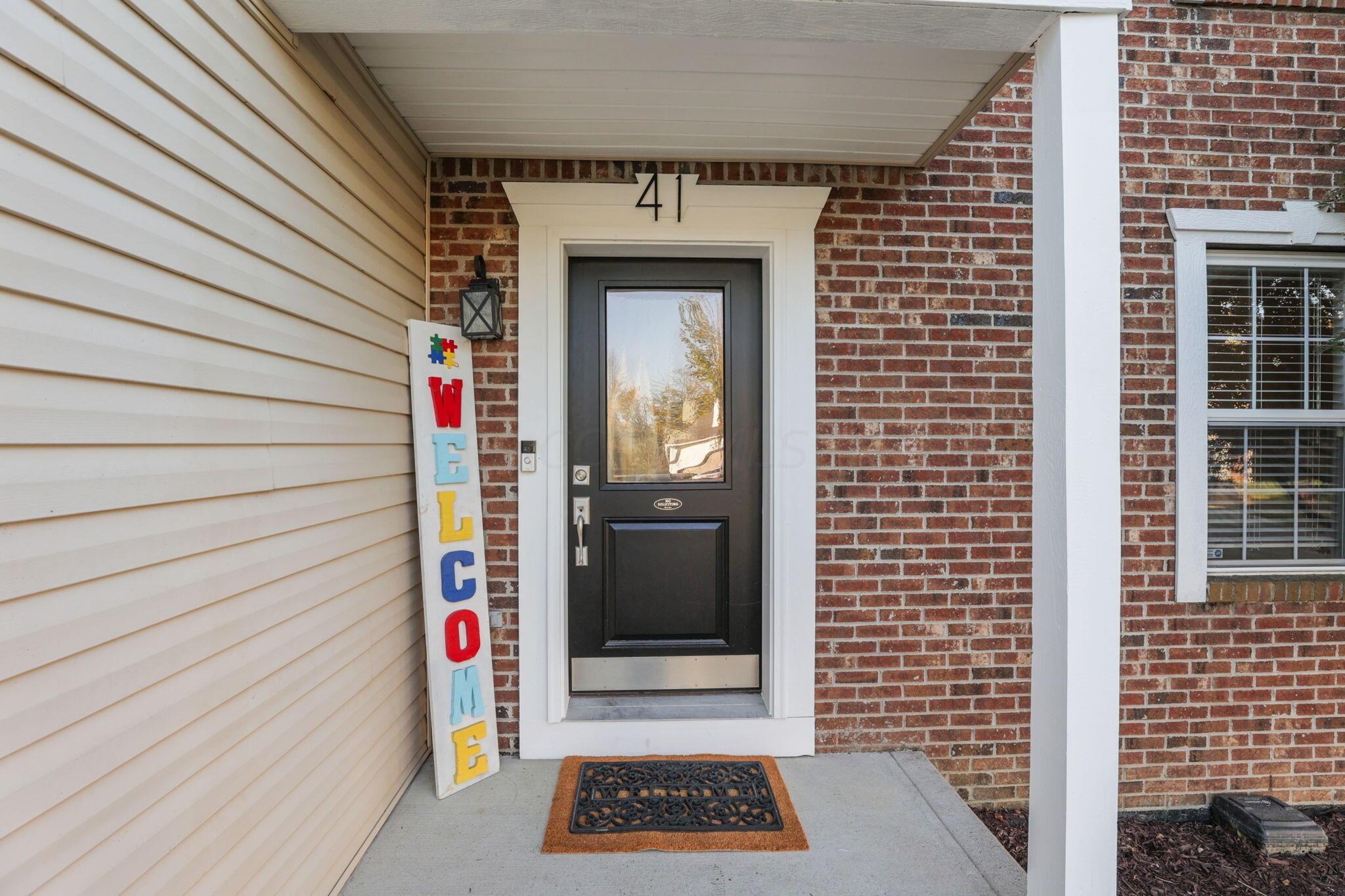 41 Tabilore Loop Delaware, OH 43015 - Photo 4 of 31 Come On Inside