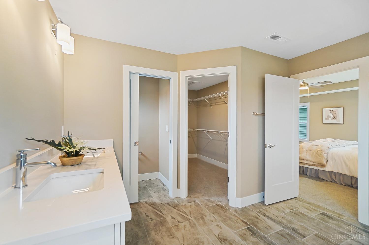 4543 Cooper Road Cincinnati, OH 45242 - Photo 32 of 54
