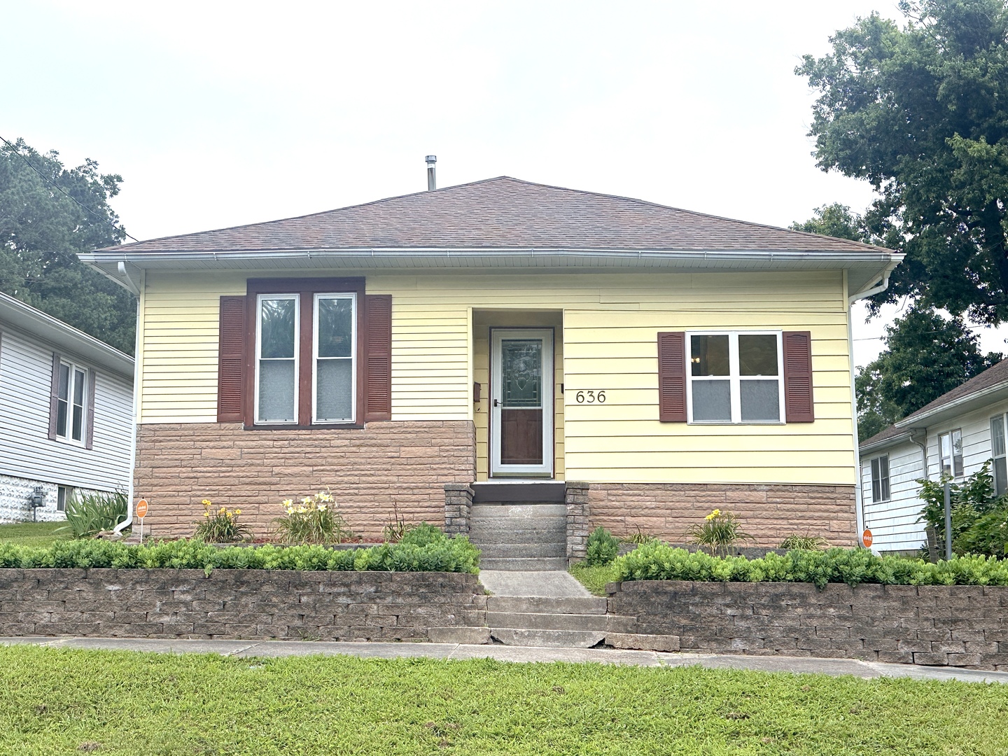 636 North 11th Street Murphysboro, IL 62966 - Photo 1 of 16