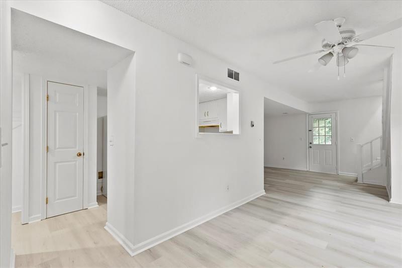 1714 Wynndowne Trail Smyrna, GA 30080 - Photo 3 of 18