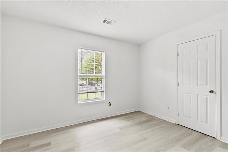 1714 Wynndowne Trail Smyrna, GA 30080 - Photo 8 of 18