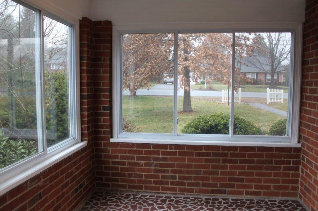 3545 Windsor Road Roanoke, VA 24018 - Photo 21 of 47 Sun Porch 2