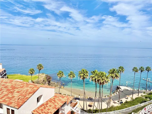 $825,000 | 36 Camino De Flores, Avalon, CA 90704