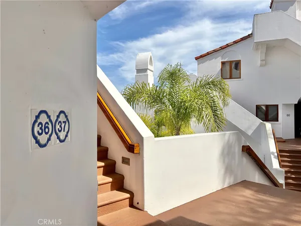 a view of an entryway door