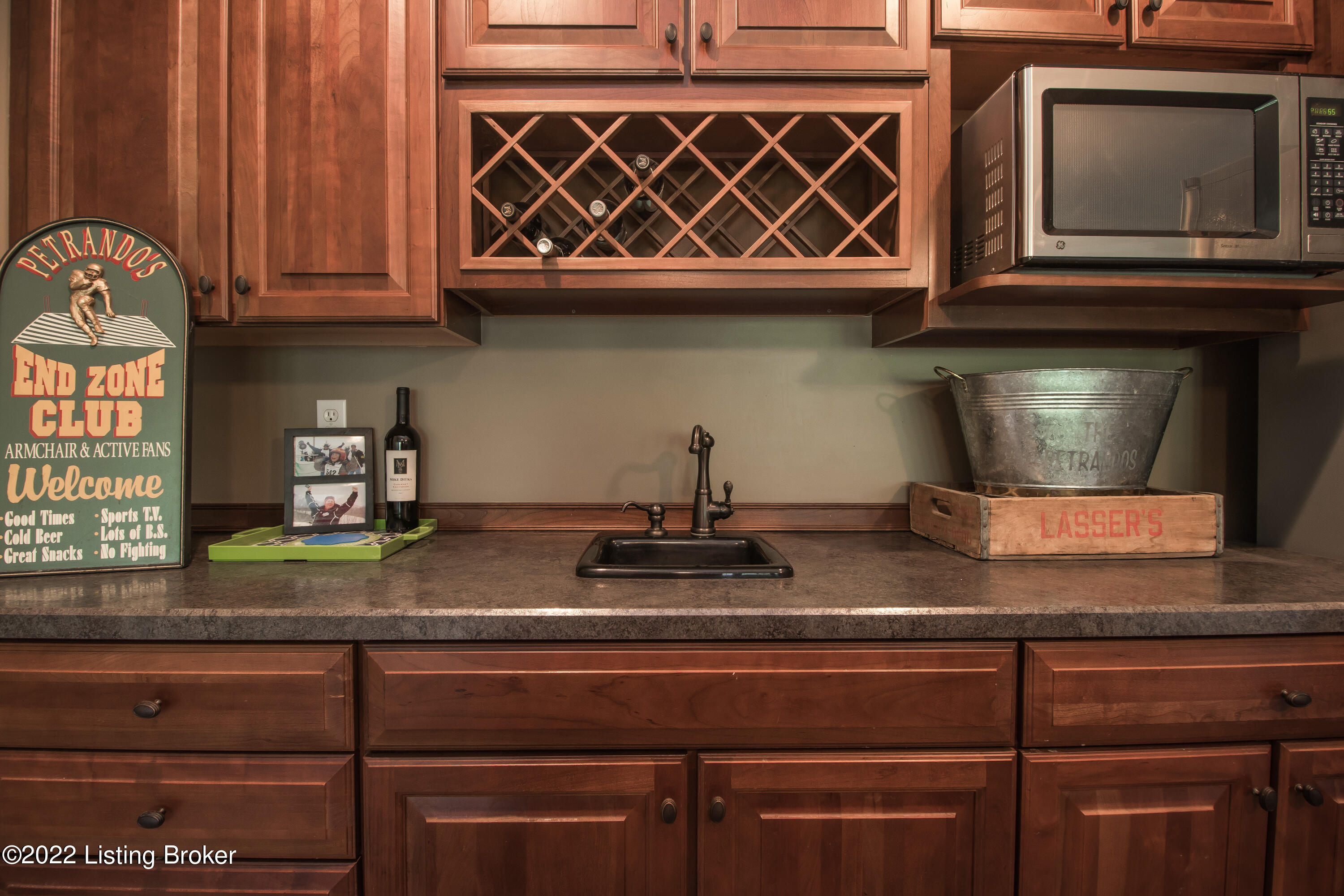 6107 Hensley Road Prospect, KY 40059 - Photo 52 of 76 50