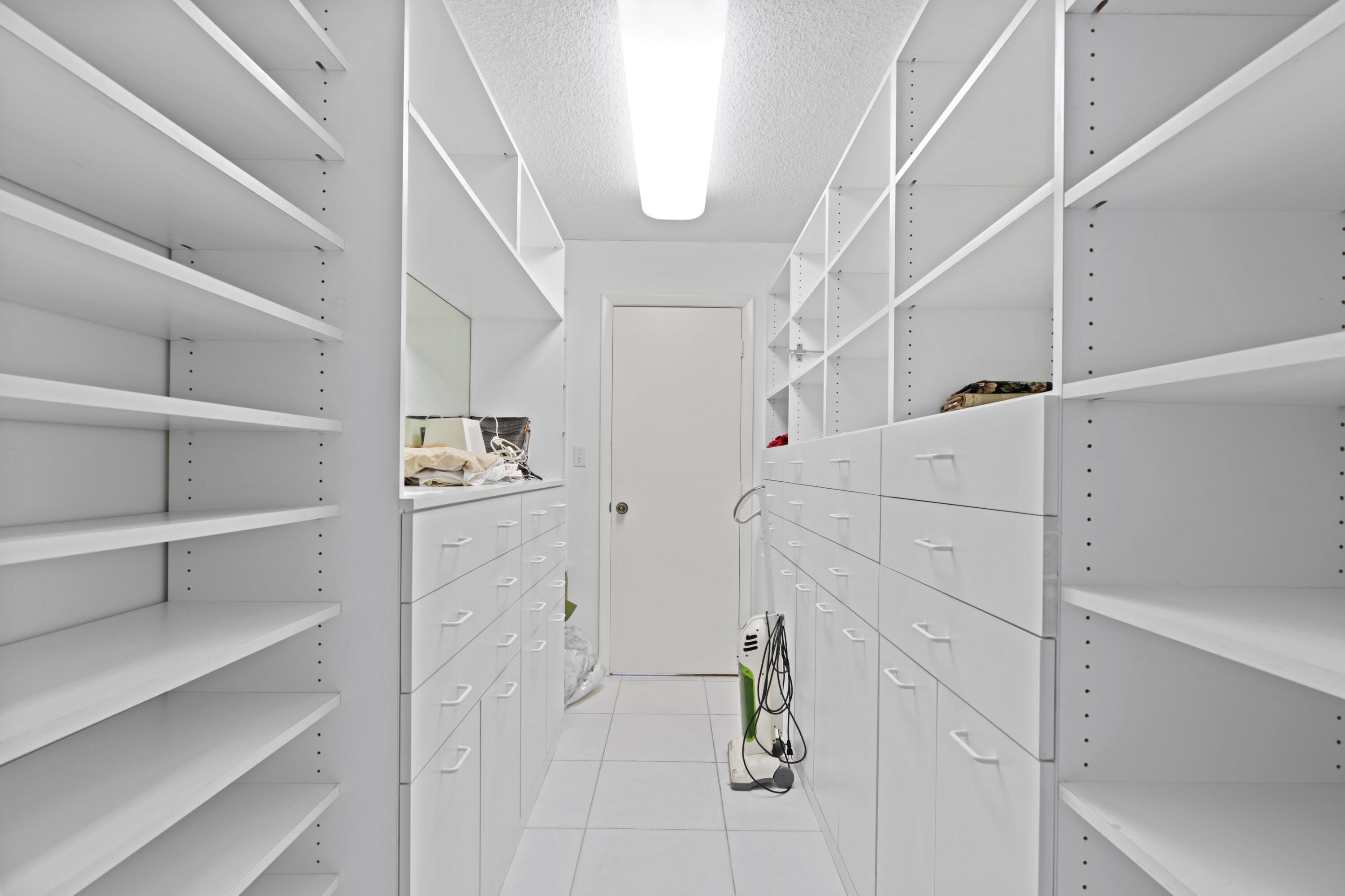 500 Southwest 2nd Street Boca Raton, FL 33432 - Photo 14 of 36 Master Closet
